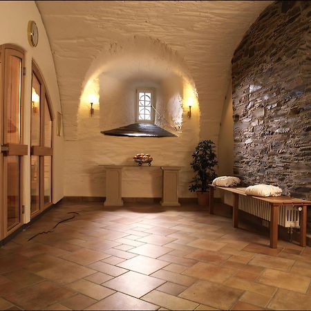 Hotel Und Restaurant Burg Schnellenberg Attendorn Kültér fotó