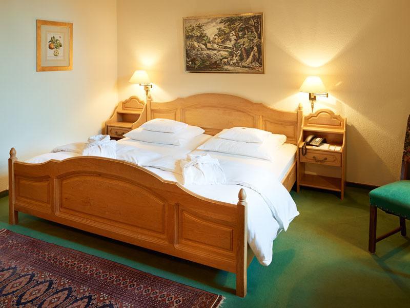 Hotel Und Restaurant Burg Schnellenberg Attendorn Kültér fotó